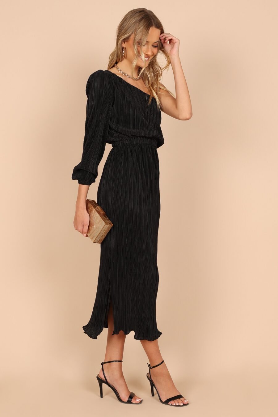 One Shoulder Pleated Midi Dress - Black - Image 10